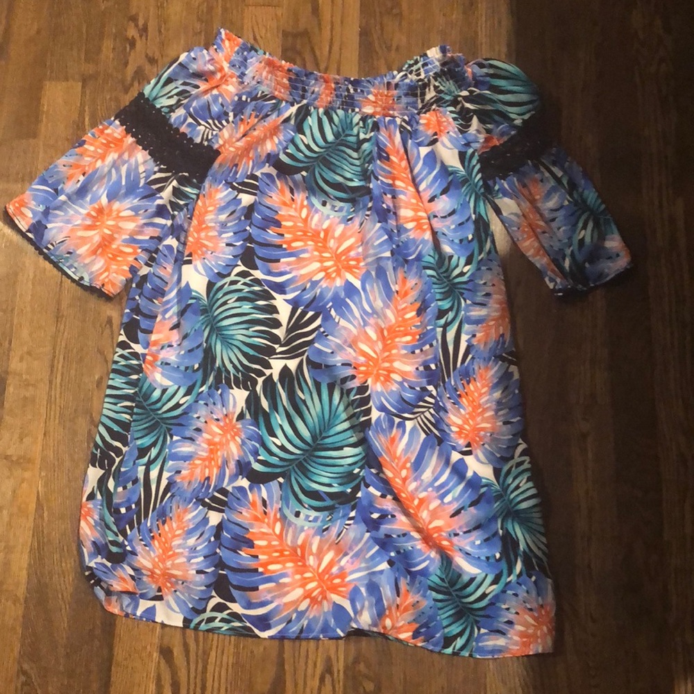 Women’s dress